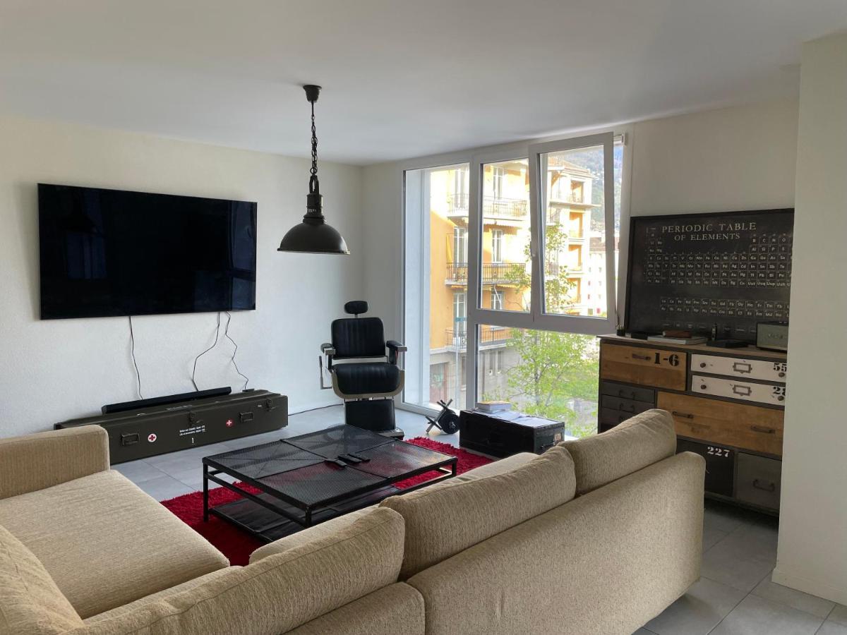 Chambre Double Монтрьо Екстериор снимка